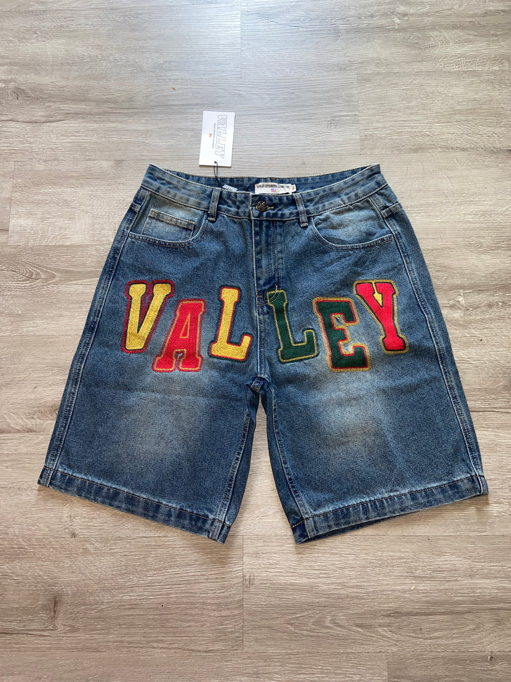 Valley shorts